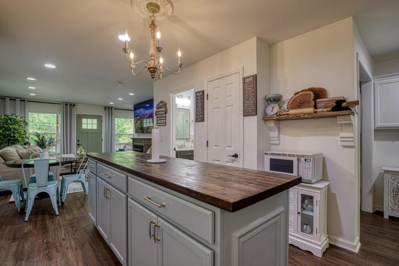 Great Location - Hot Tub - Dog Friendly Villa Sevierville Exteriör bild