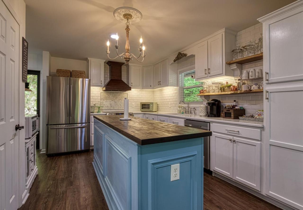Great Location - Hot Tub - Dog Friendly Villa Sevierville Exteriör bild